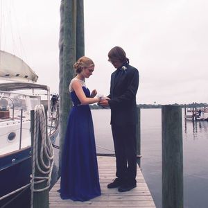 Meet your Posher, Molly