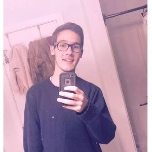 Meet your Posher, Hunter