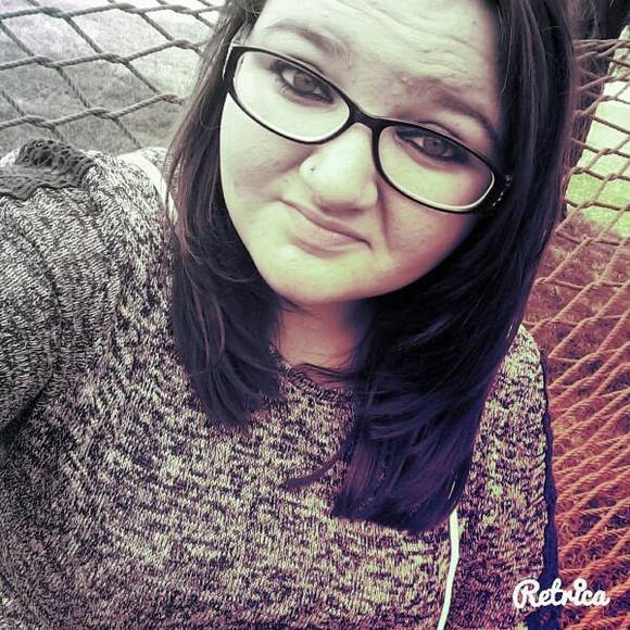 Meet your Posher, Haley - Picture 1 of 1