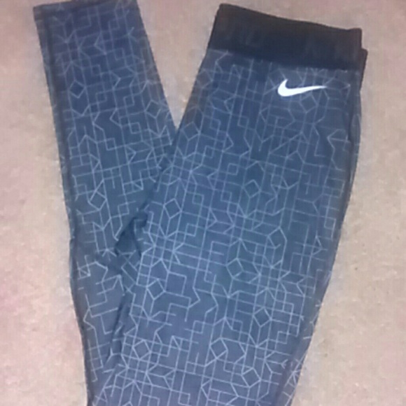 Nike pro leggings