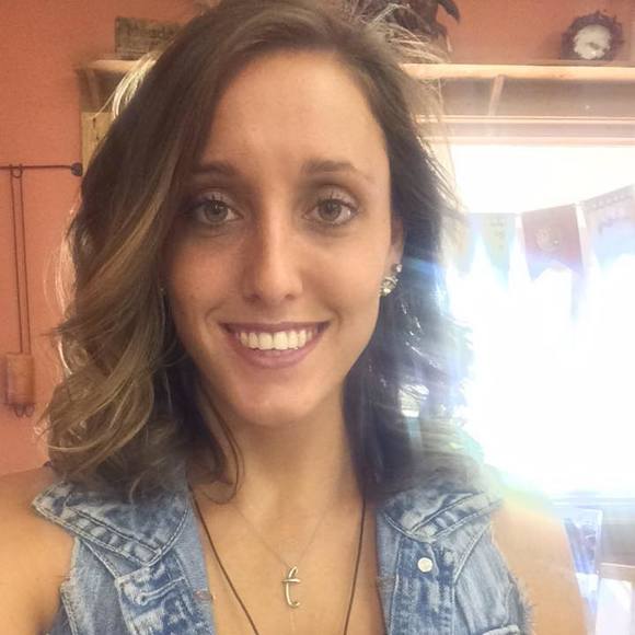 Meet your Posher, Taylor - Picture 1 of 1