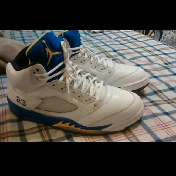Jordan Retro Laney 5's