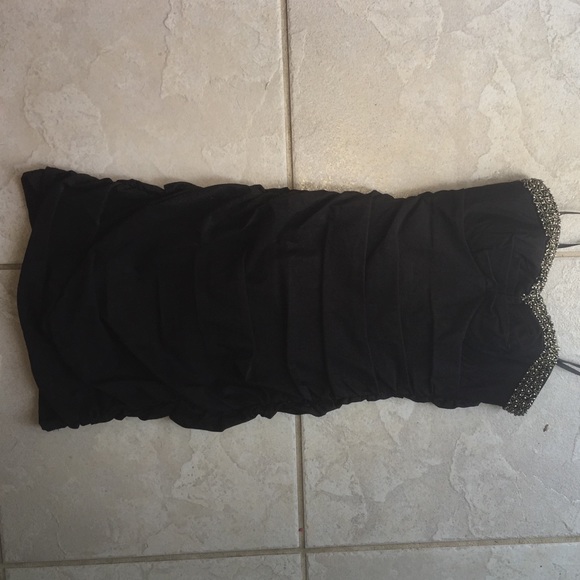 Short black homecoming dress