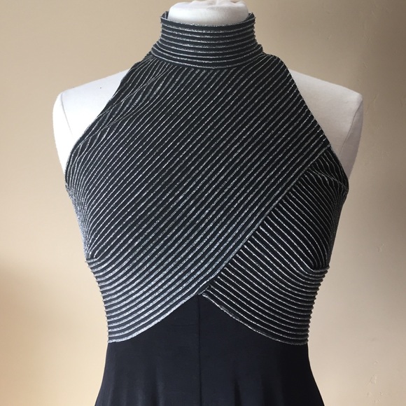 SOLD - 🌷9/7Host Pick🌷 Tadashi Cocktail Dress - Picture 2 of 4