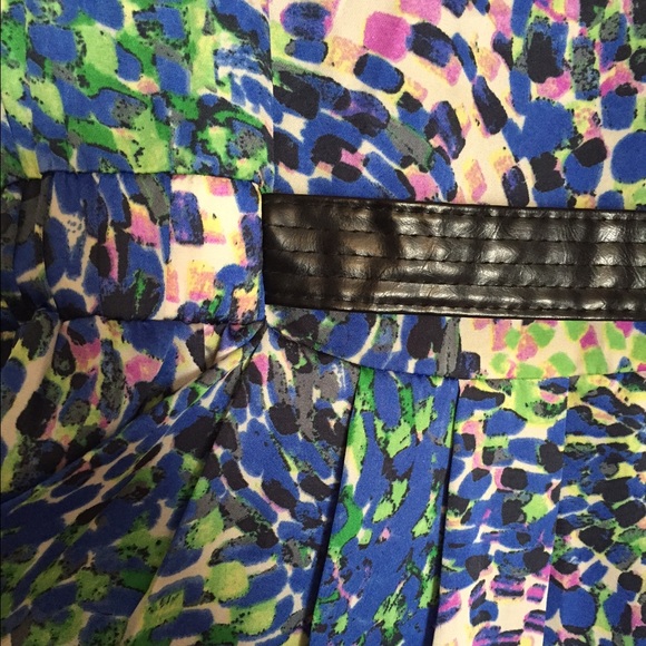 Beautiful Creative Concepts dress medium! - Picture 4 of 4