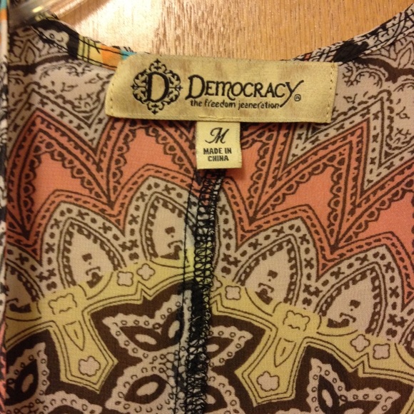 Fringe Top - Picture 3 of 4