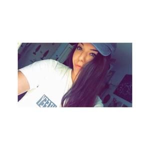 Meet your Posher, Michaela