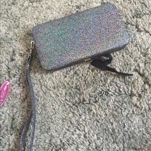 Sparkly clutch that can fit your phone