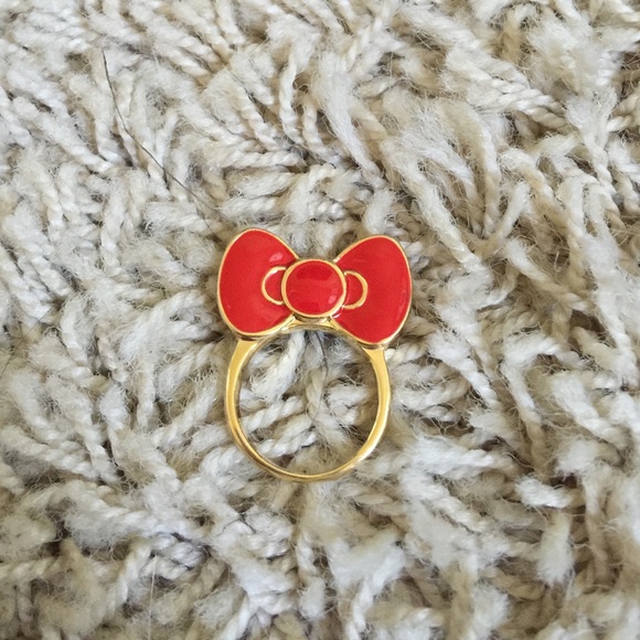 Ring - Picture 2 of 2