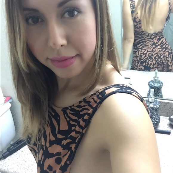 Leopard print backless dress