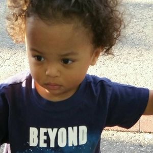 Meet your Posher, Carrie