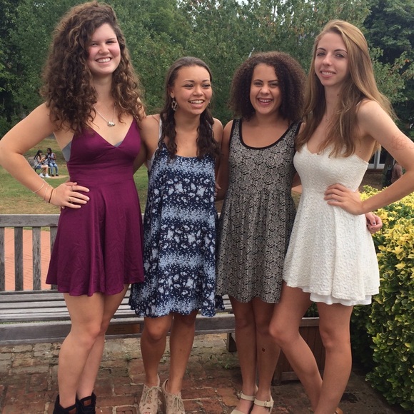 ABOUT ME - Picture 2 of 3