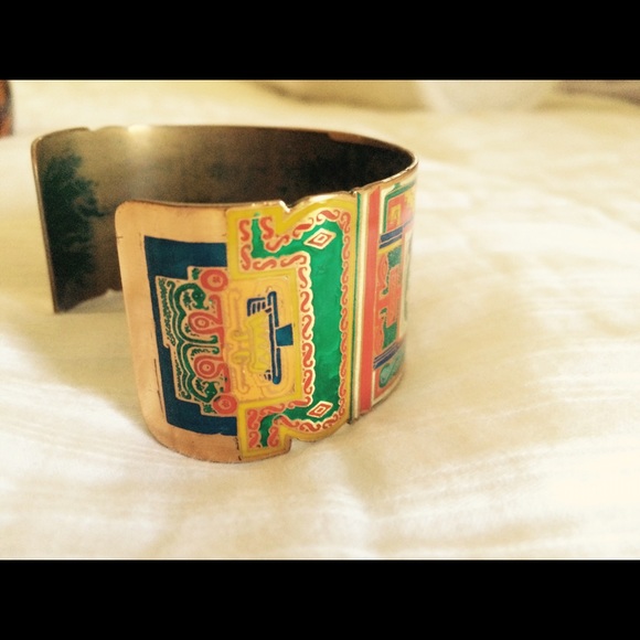 Cuff bracelet - Picture 2 of 2