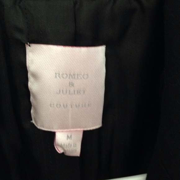 Romeo and Juliet Couture Blazer - Picture 4 of 5