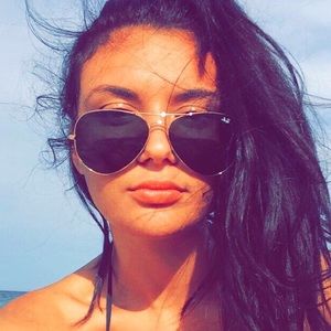 Meet your Posher, Erin