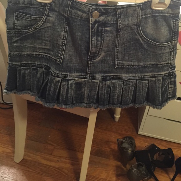 Denim skirt