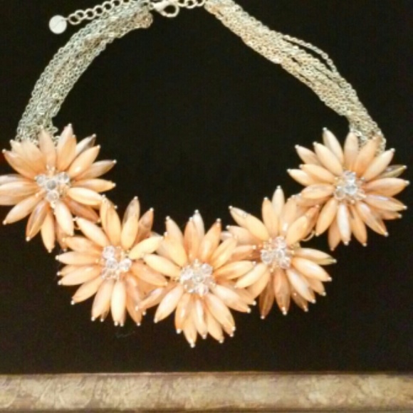 TALBOTS Necklace - Picture 2 of 2
