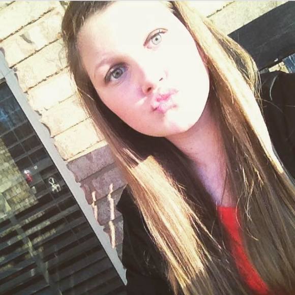 Meet your Posher, Sayge