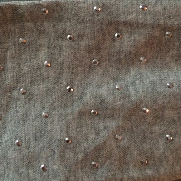 ❌ SOLD - NWT grey Express sweater - Picture 3 of 4