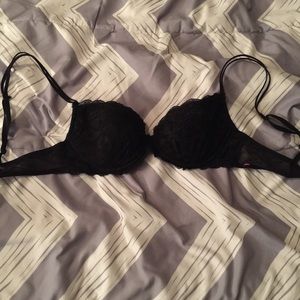 VS PINK lace bra
