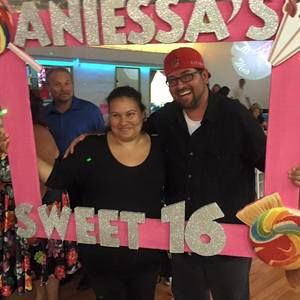 Meet your Posher, León