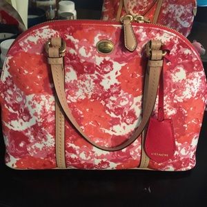 ‼️😍Authentic Coach purse😍‼️