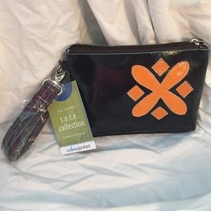 Urban Junket Eco wristlet