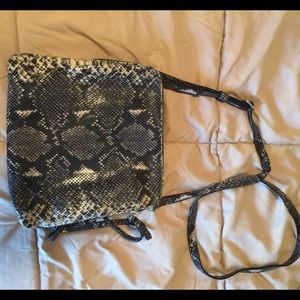 Snakeskin Printed Cross Body Bag