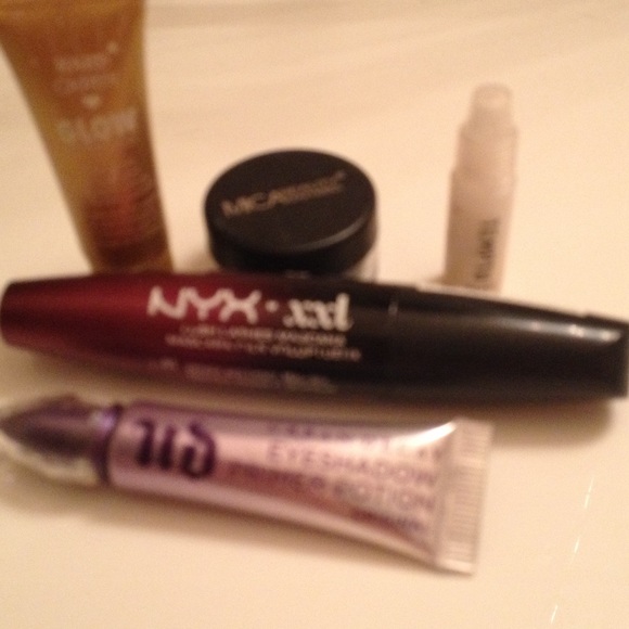 Makeup Lot ♡SALE + GIFT♡