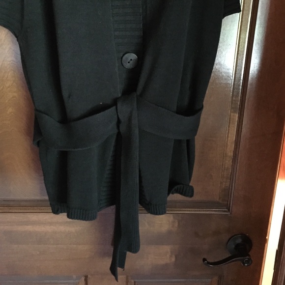 Sweater - Picture 3 of 4