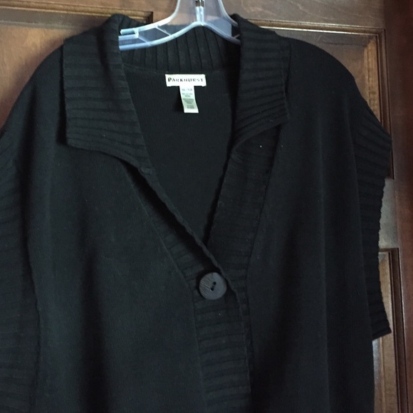 Sweater - Picture 4 of 4