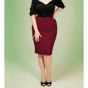 Stretch pencil skirt