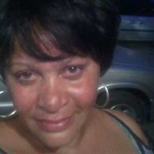 Meet your Posher, Valarie