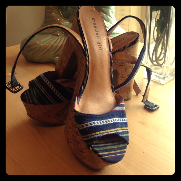 Shoes // cork // heels // sandals