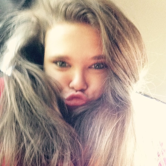 Meet your Posher, Rylee - Picture 1 of 1