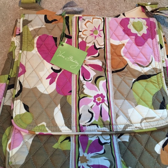 Vera Bradley cross body - Picture 4 of 4