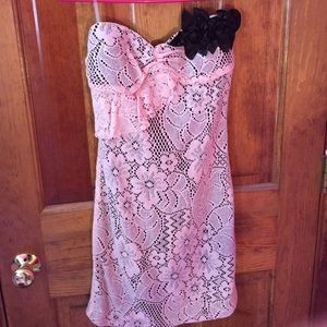 💕 VDAY OUTFIT 💕 Pink Lace Fitted Dress