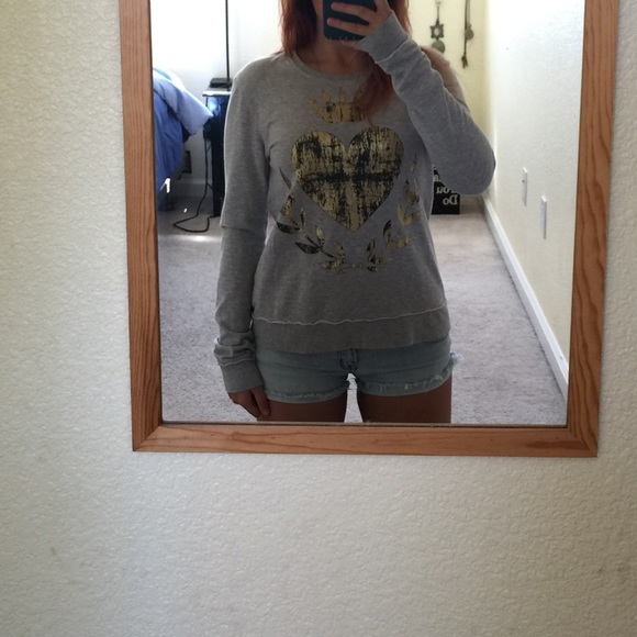 Cute sweater - Picture 2 of 3