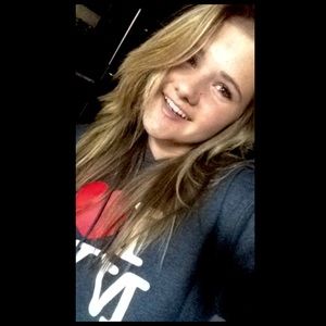 Meet your Posher, Raina