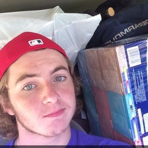 Meet your Posher, Alec