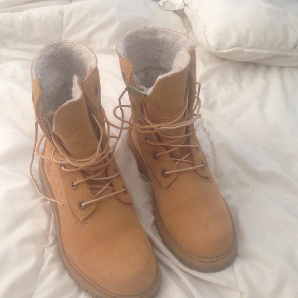 SOLD ON MERC - Picture 2 of 4