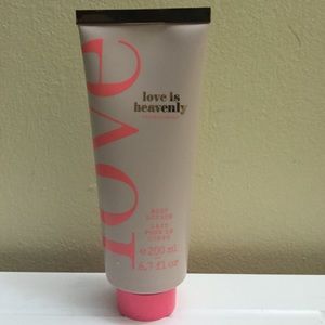 Love is heavenly creme