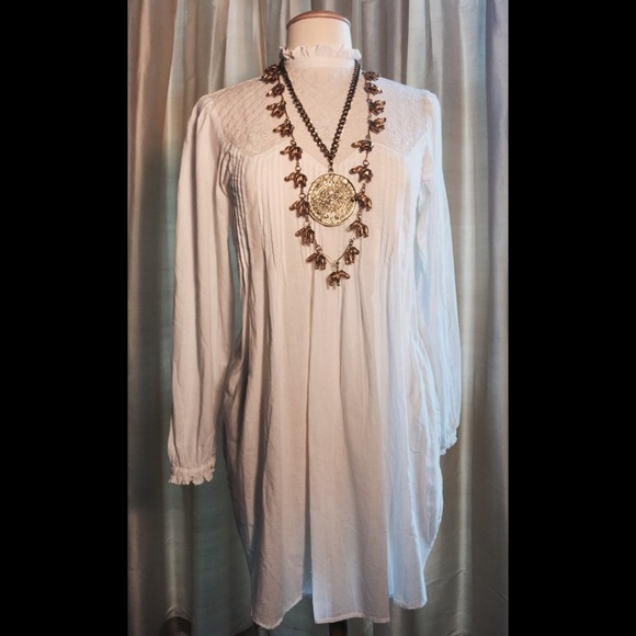 Romantic Victorian-Inspired Tunic