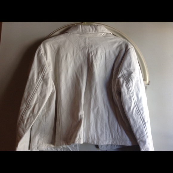 Terry Lewis White Leather Jacket - Picture 2 of 3