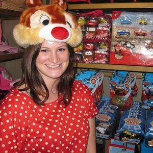 Meet your Posher, Lauren