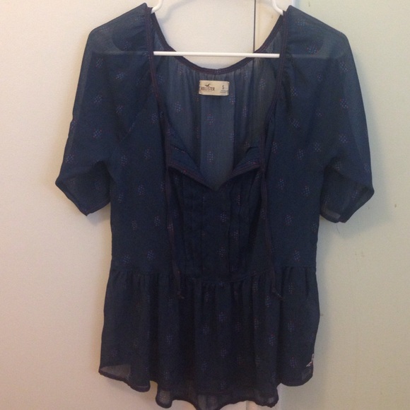 Hollister shirt
