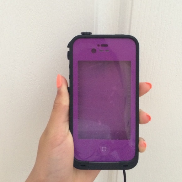 Purple Lifeproof Case - Picture 1 of 3
