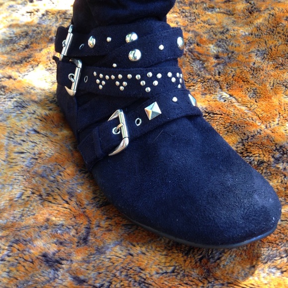 DONATED! 🎶Brand New Suede Studded Slouch Boots🎶 - Picture 3 of 4