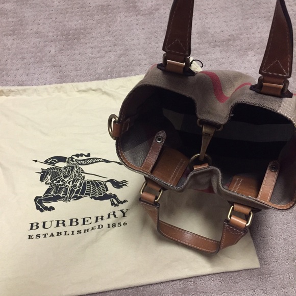 SOLD!!!!!!Burberry Handbag - Picture 2 of 4