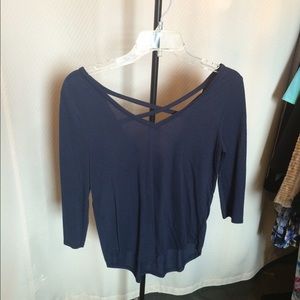 Blue 3/4 sleeve shirt